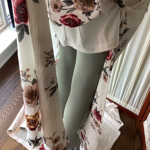 Wishlist Apparel Womens Maxi Dress Floral with Halter Neckline Size Medium NWT - Picture 6 of 9